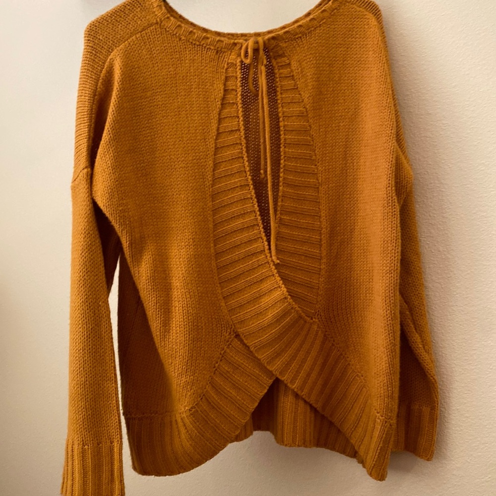 Mustard boutique sweater